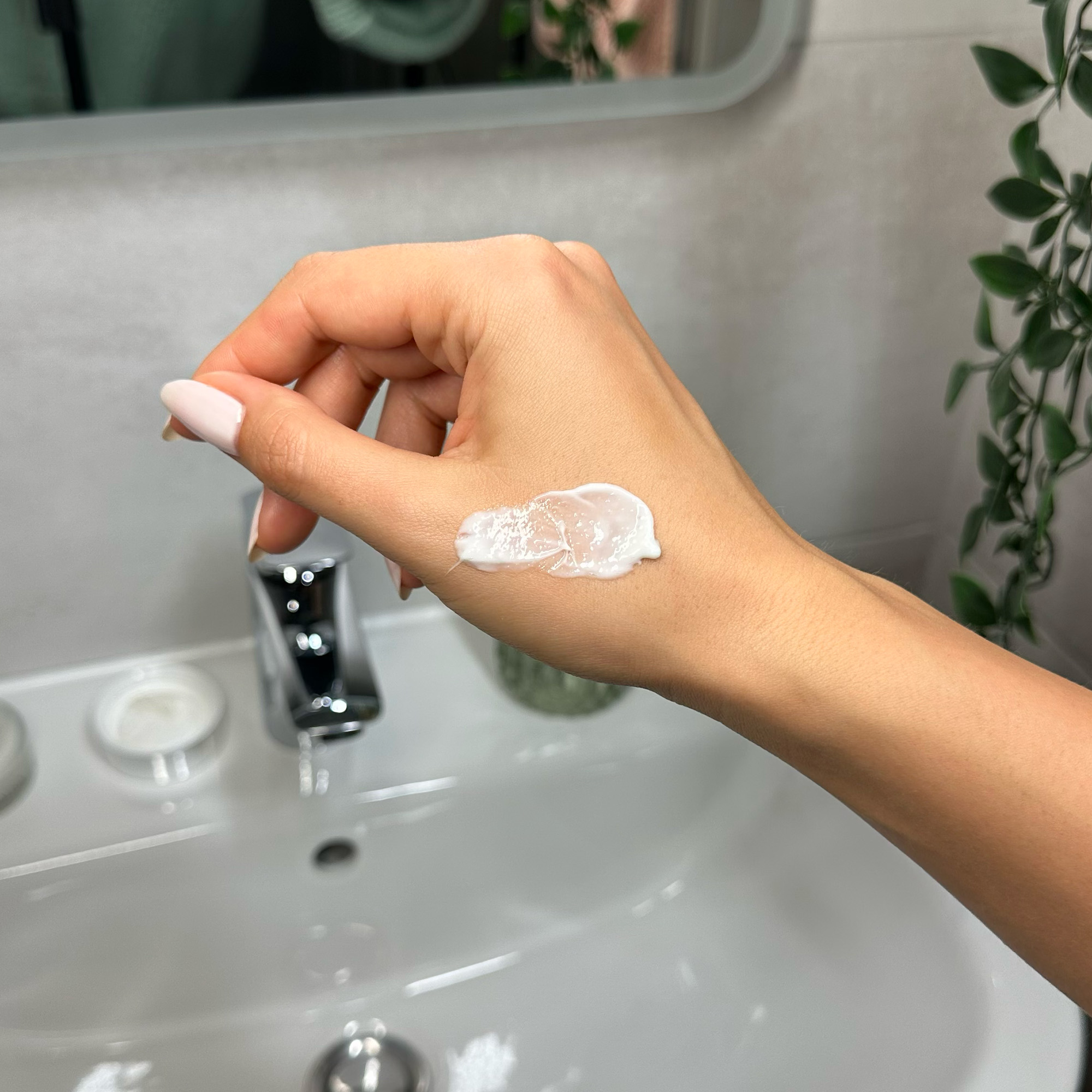 Regeneration Night Repair Creme Highlight