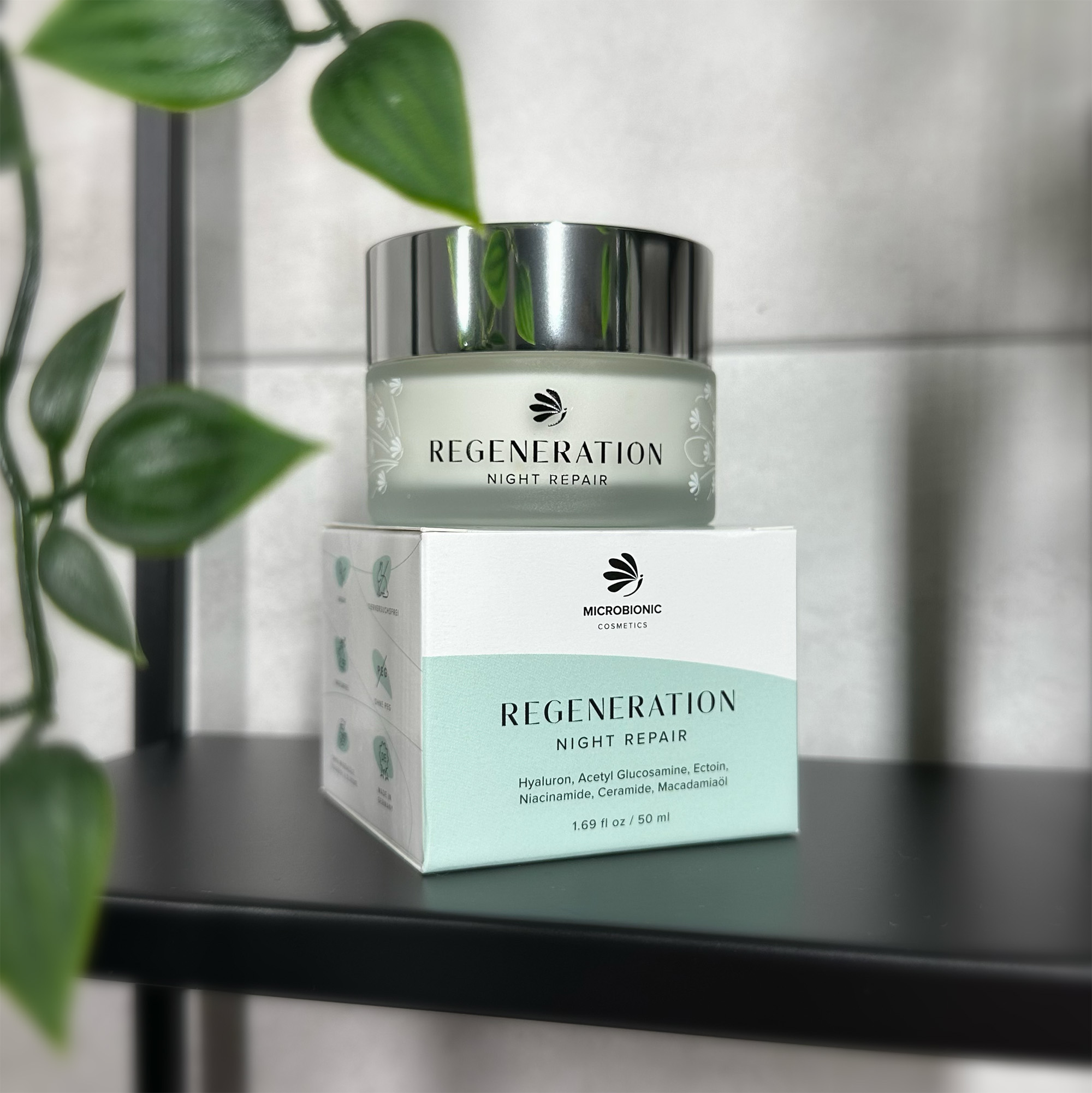 Regeneration Night Repair Creme Highlight